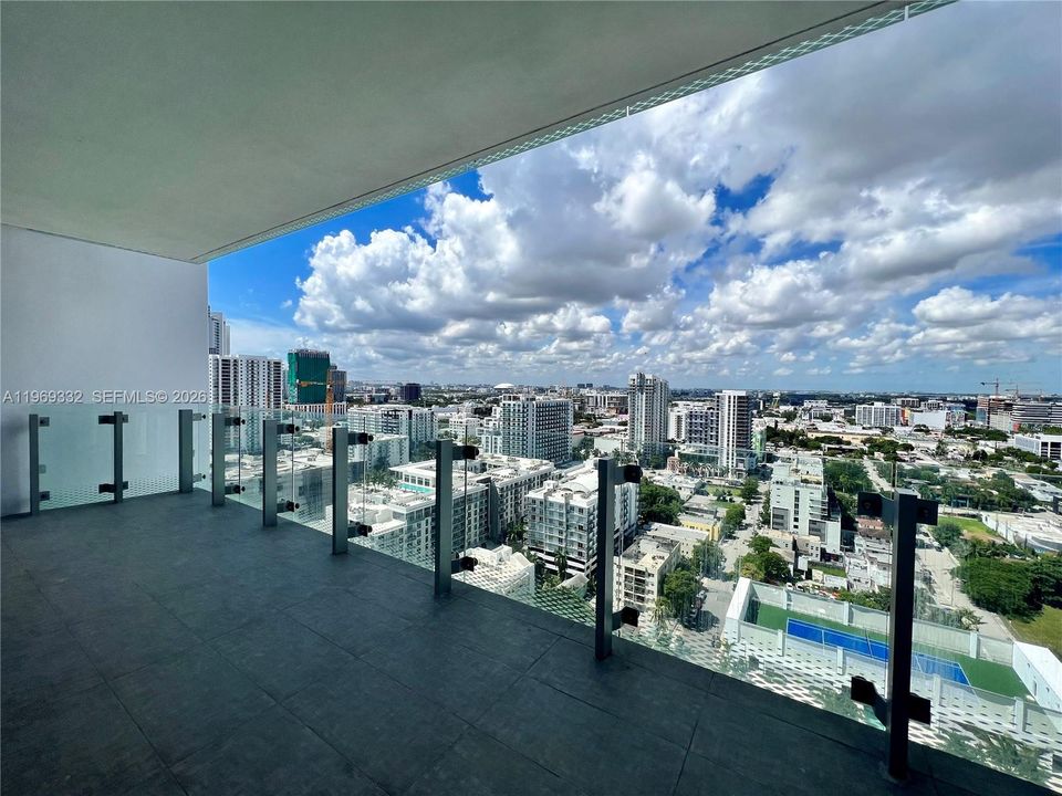 Activo con contrato: $1,300,000 (2 camas, 2 baños, 955 Pies cuadrados)