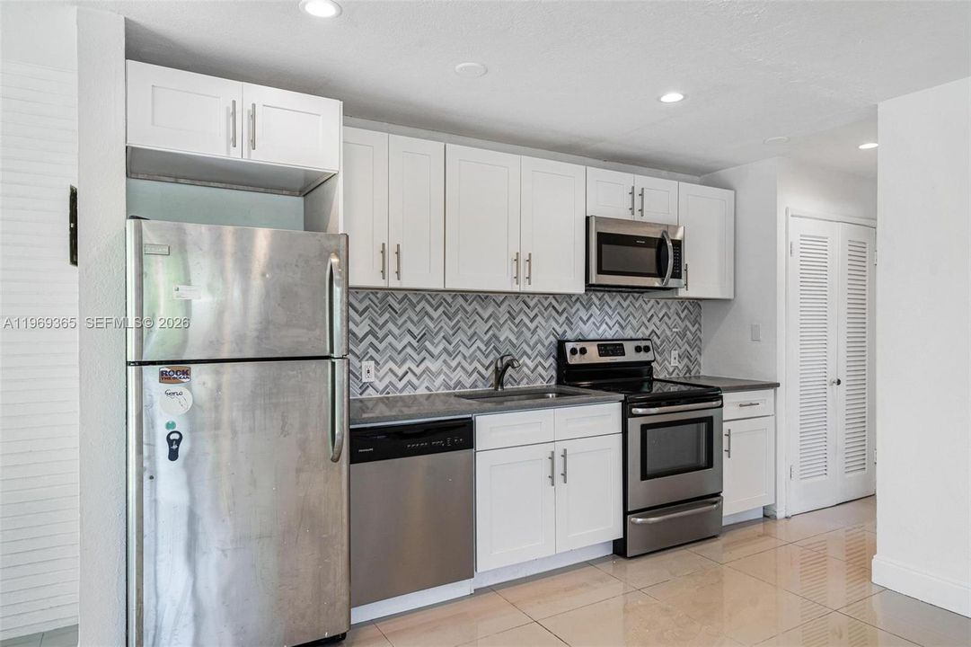 En Venta: $2,497,000 (0 camas, 0 baños, 7551 Pies cuadrados)