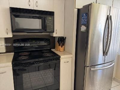 For Sale: $140,000 (2 beds, 2 baths, 1156 Square Feet)