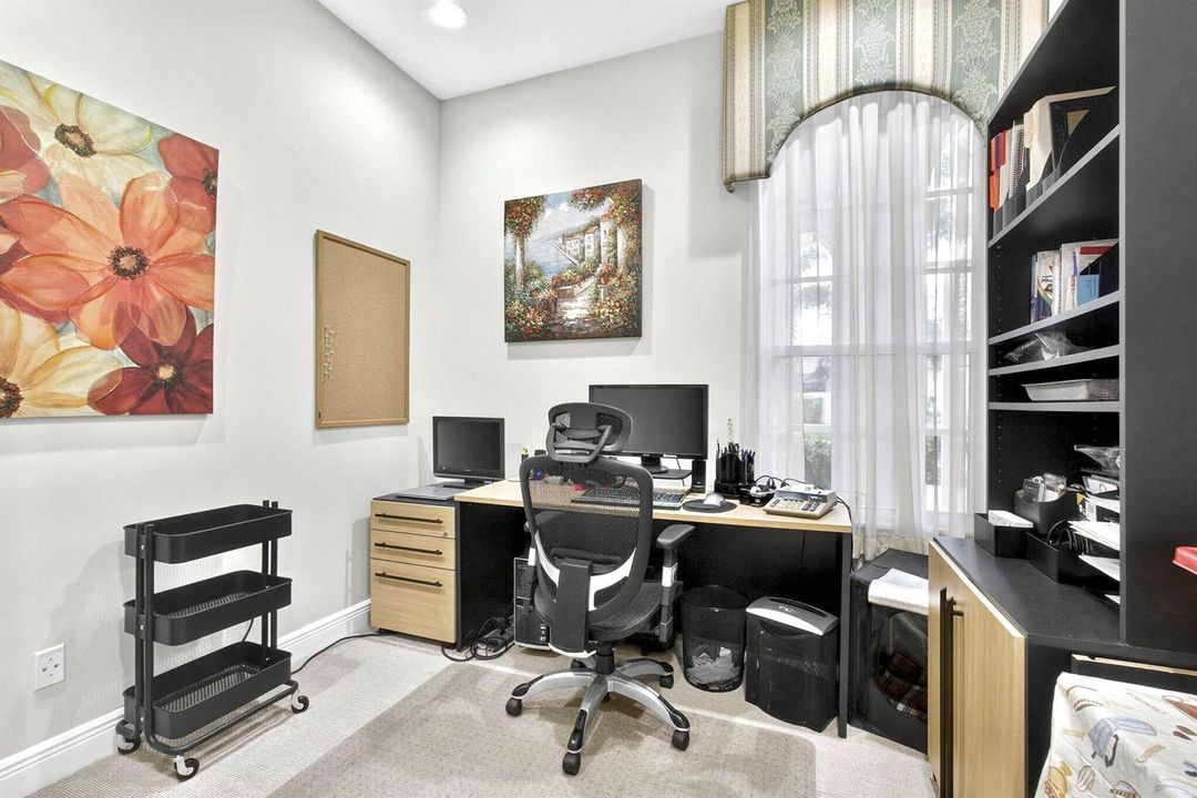 Office/5th Bedroom