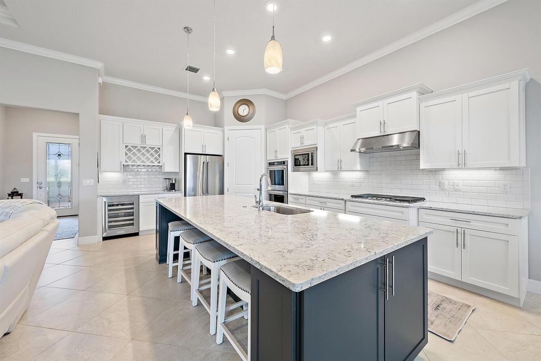 214 Blanca Isles Ln-5