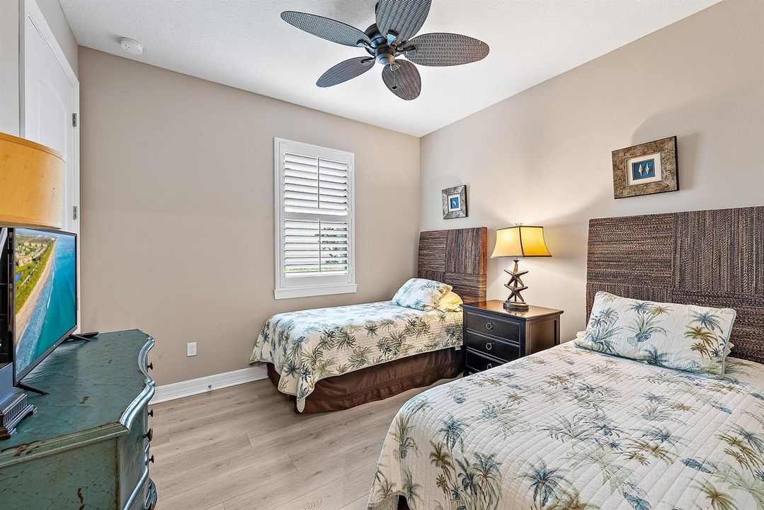 214 Blanca Isles Ln-11