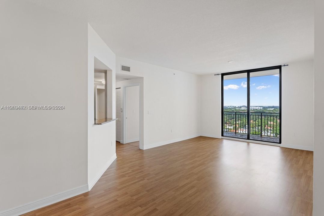 En Venta: $525,000 (2 camas, 2 baños, 1020 Pies cuadrados)