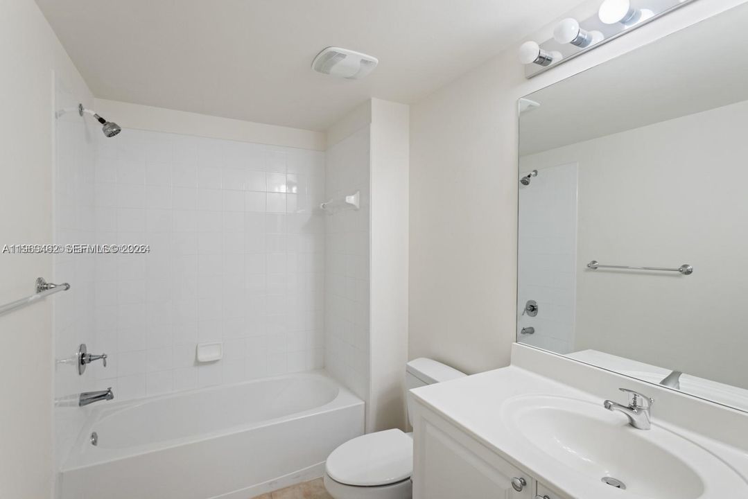 En Venta: $525,000 (2 camas, 2 baños, 1020 Pies cuadrados)