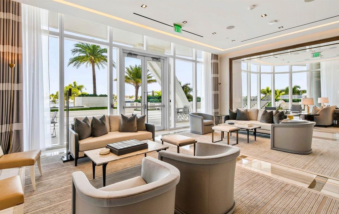 The Bristol Lounge