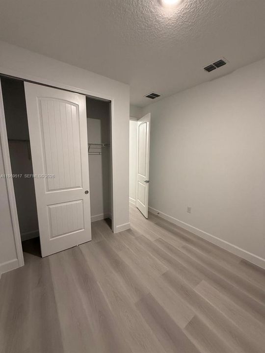 В аренду: $2,350 (3 спален, 3 ванн, 1747 Квадратных фут)
