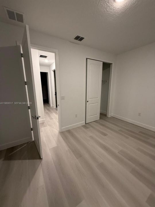 В аренду: $2,350 (3 спален, 3 ванн, 1747 Квадратных фут)
