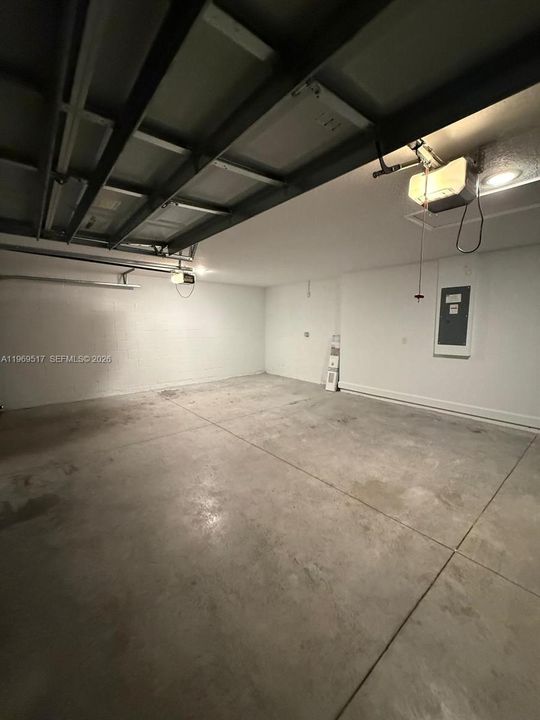 В аренду: $2,350 (3 спален, 3 ванн, 1747 Квадратных фут)