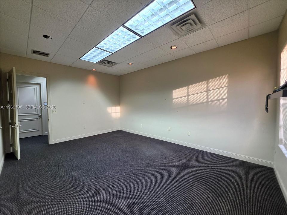 For Rent: $1,350 (0 beds, 0 baths, 0 Square Feet)