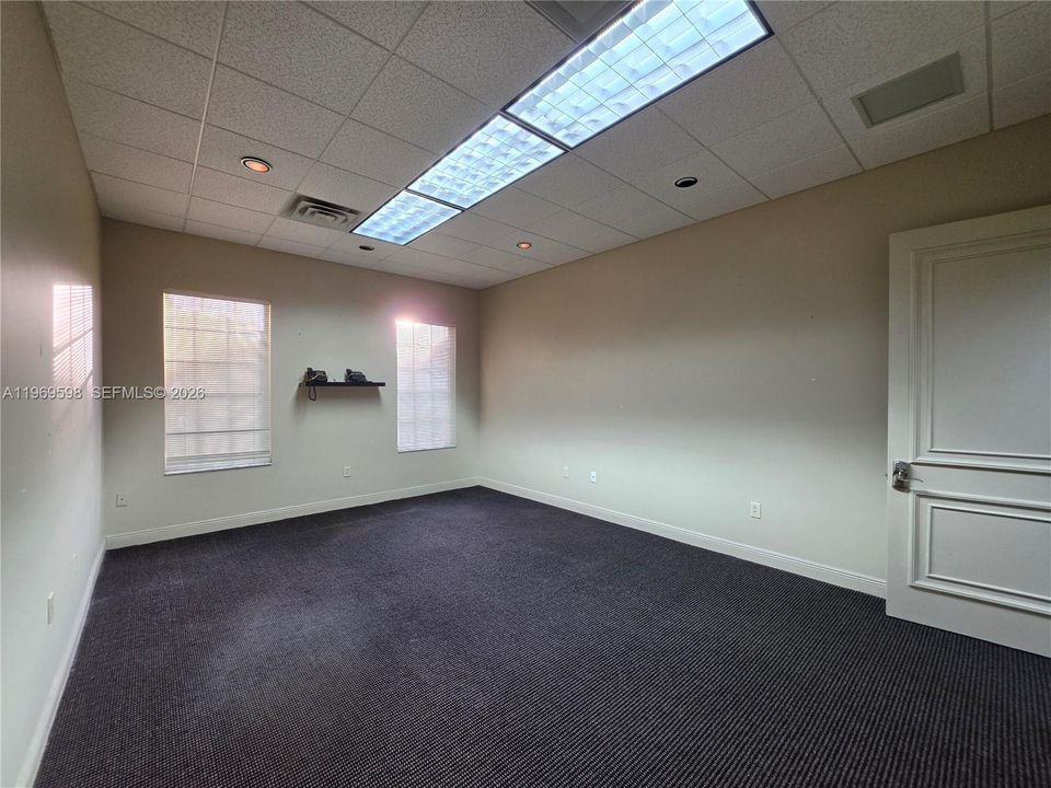For Rent: $1,350 (0 beds, 0 baths, 0 Square Feet)