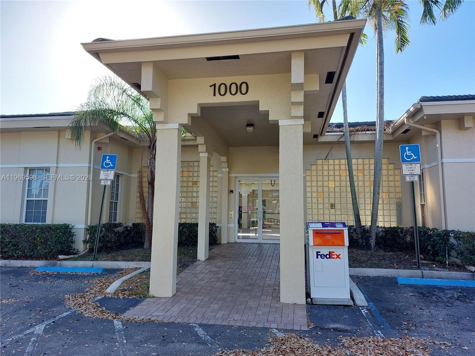For Rent: $1,350 (0 beds, 0 baths, 0 Square Feet)