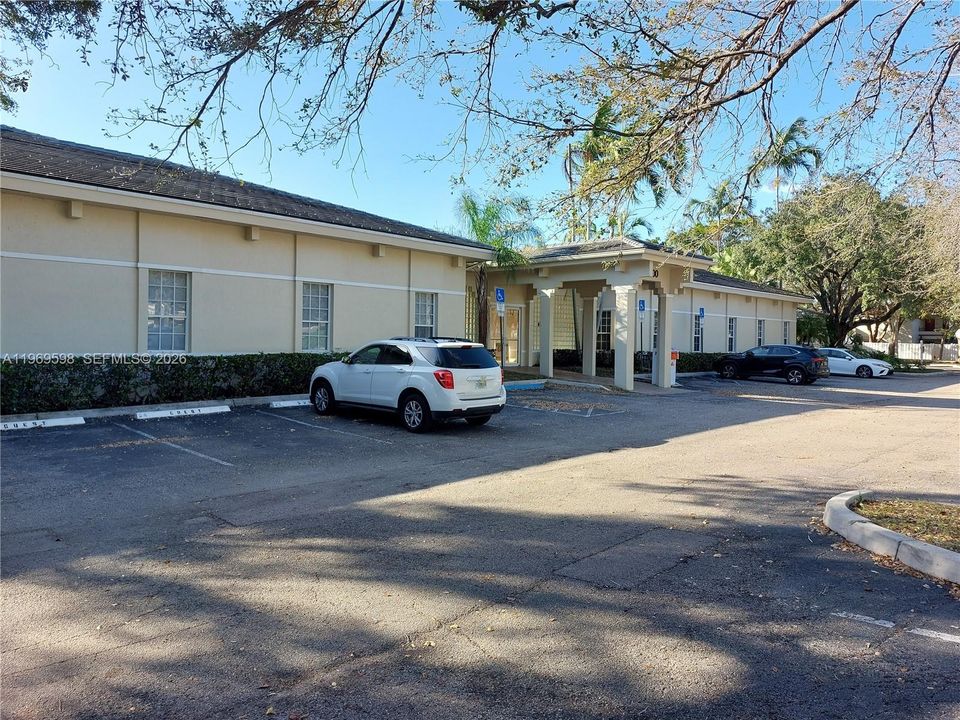 For Rent: $1,350 (0 beds, 0 baths, 0 Square Feet)