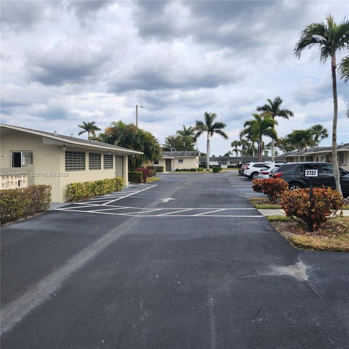 Recently Sold: $52,500 (1 beds, 1 baths, 662 Square Feet)
