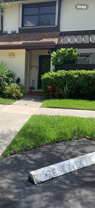 En Venta: $319,900 (2 camas, 2 baños, 1332 Pies cuadrados)