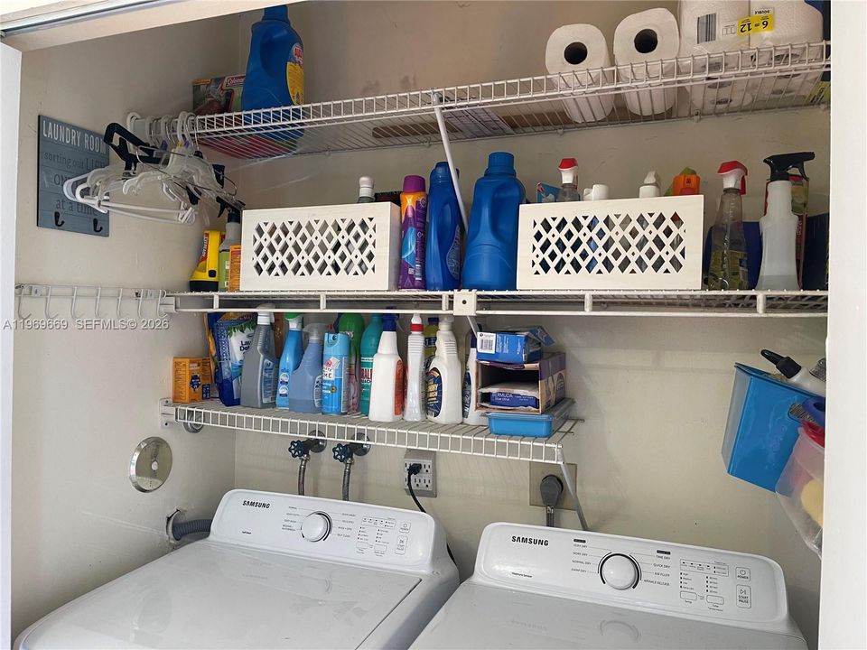 En Venta: $319,900 (2 camas, 2 baños, 1332 Pies cuadrados)