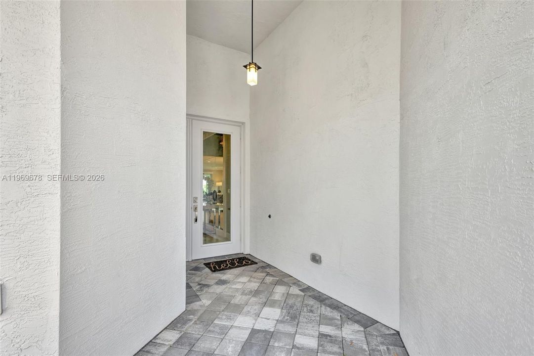Recently Sold: $664,900 (3 beds, 2 baths, 2254 Square Feet)