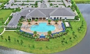 Recently Sold: $664,900 (3 beds, 2 baths, 2254 Square Feet)