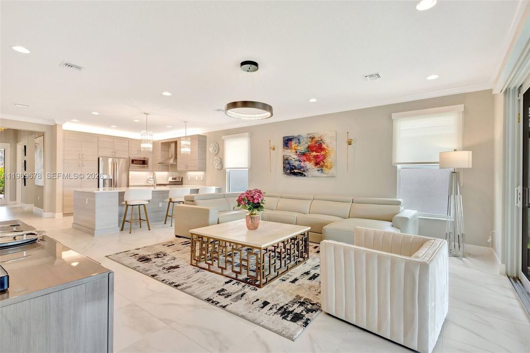 Recently Sold: $664,900 (3 beds, 2 baths, 2254 Square Feet)