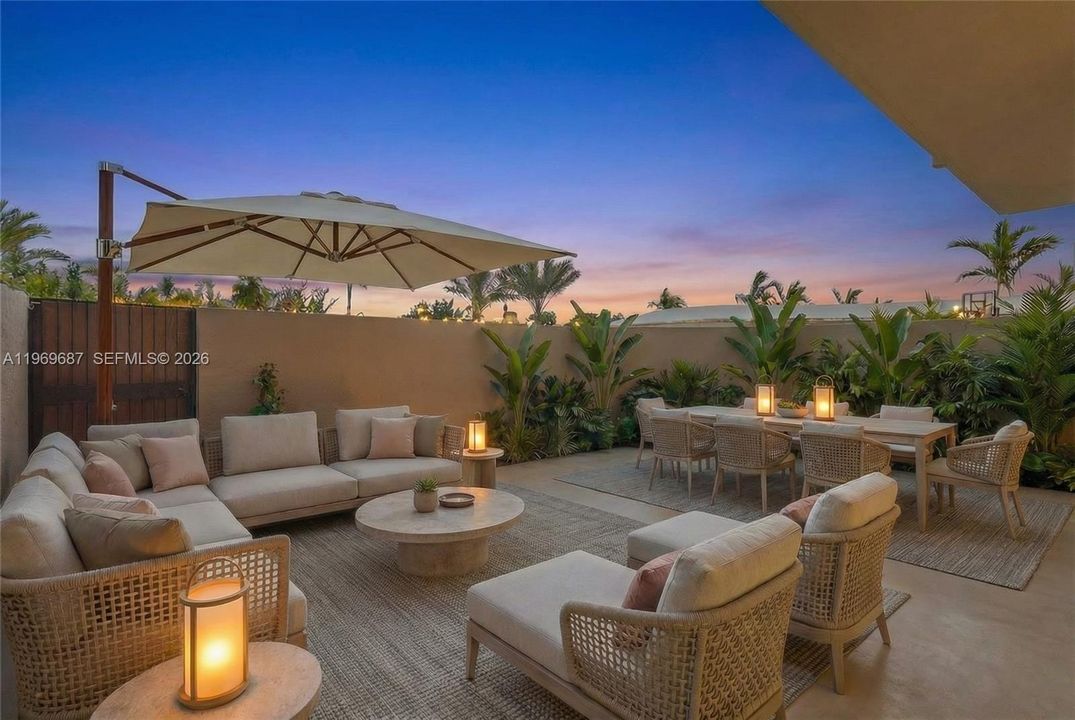 En Venta: $875,000 (1 camas, 1 baños, 1103 Pies cuadrados)