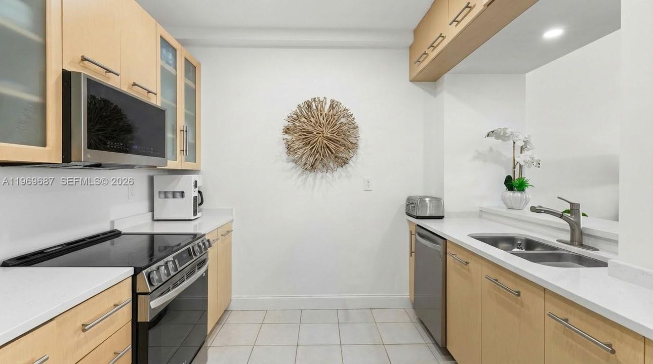 En Venta: $875,000 (1 camas, 1 baños, 1103 Pies cuadrados)