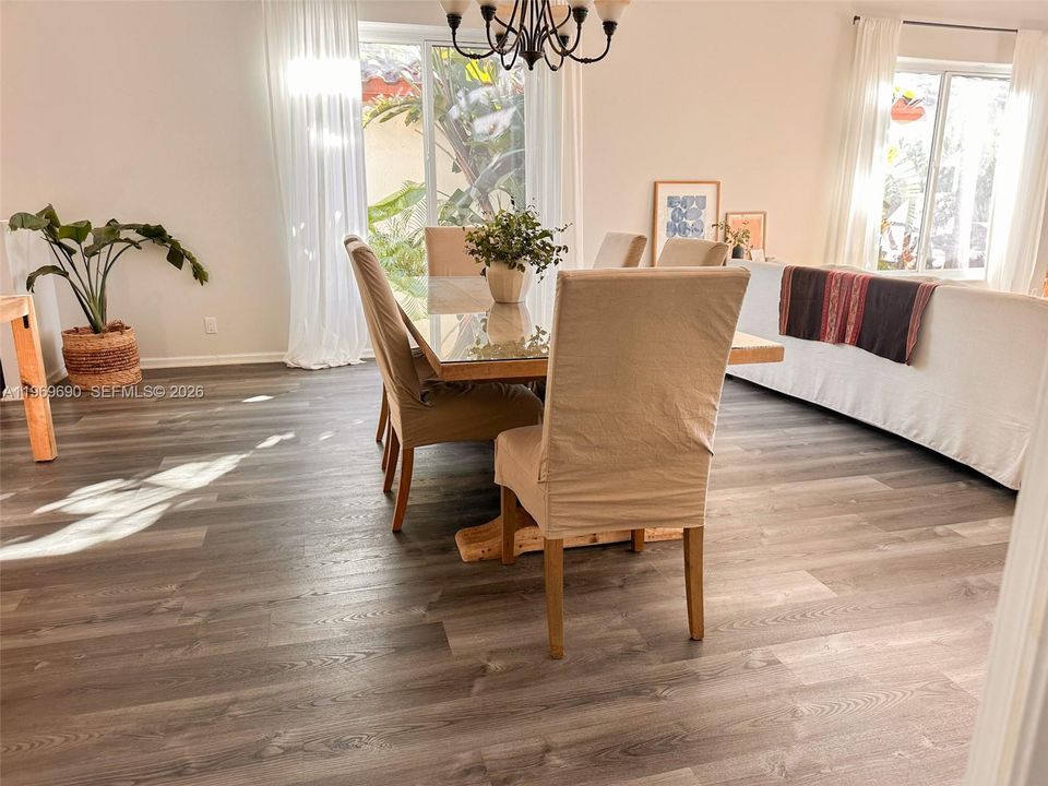 For Sale: $644,900 (3 beds, 2 baths, 1790 Square Feet)