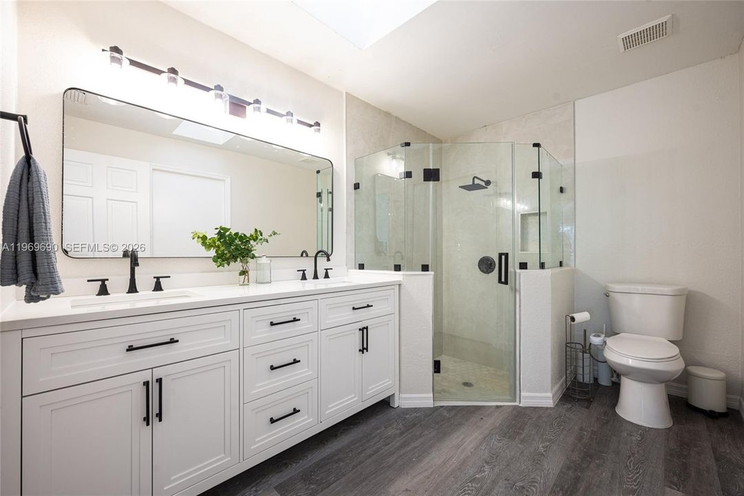 For Sale: $644,900 (3 beds, 2 baths, 1790 Square Feet)