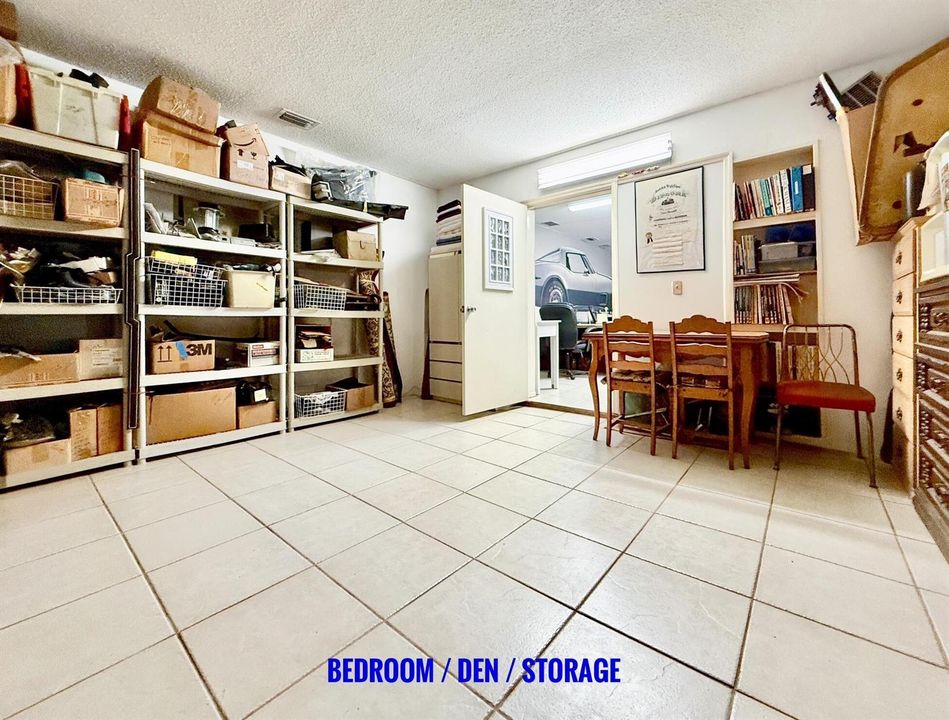 Bedroom:Den:Storage
