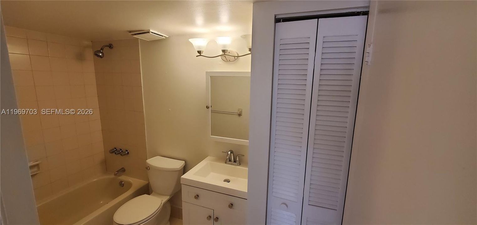 Bathroom, bedroom #2