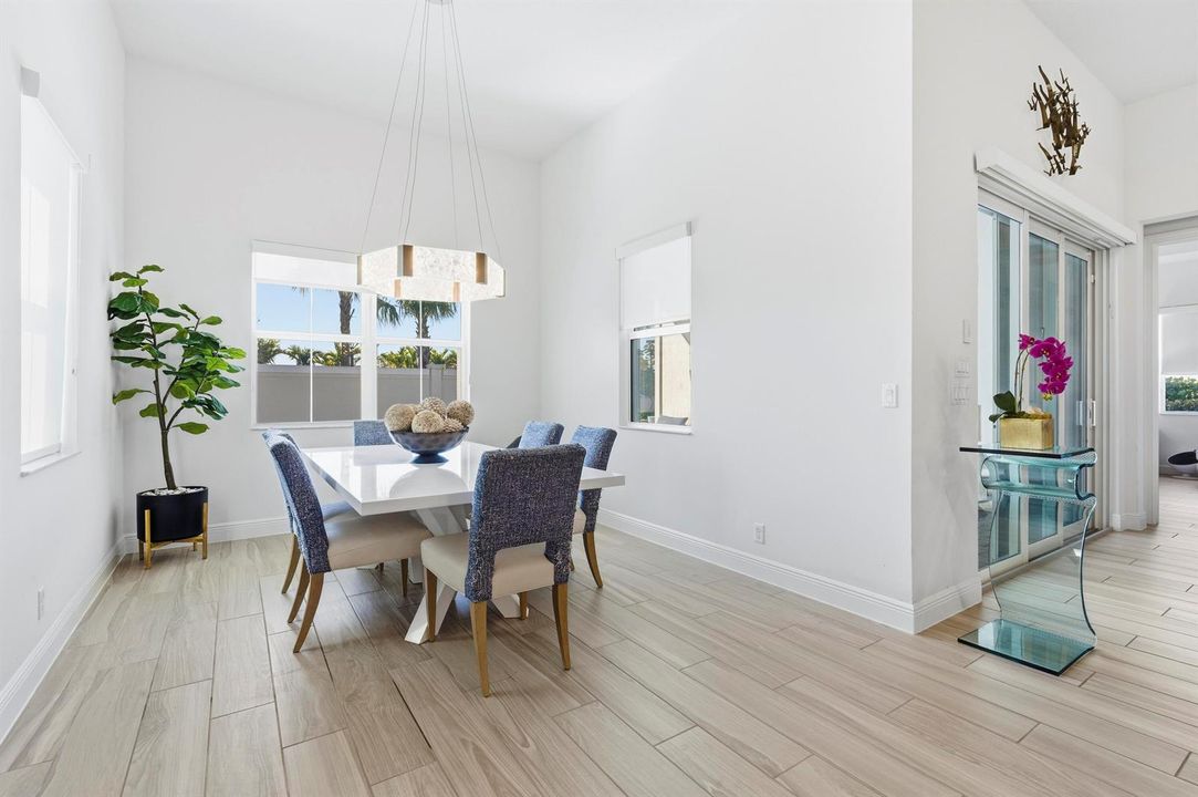 9921_Regency_Way_WPB_1_017
