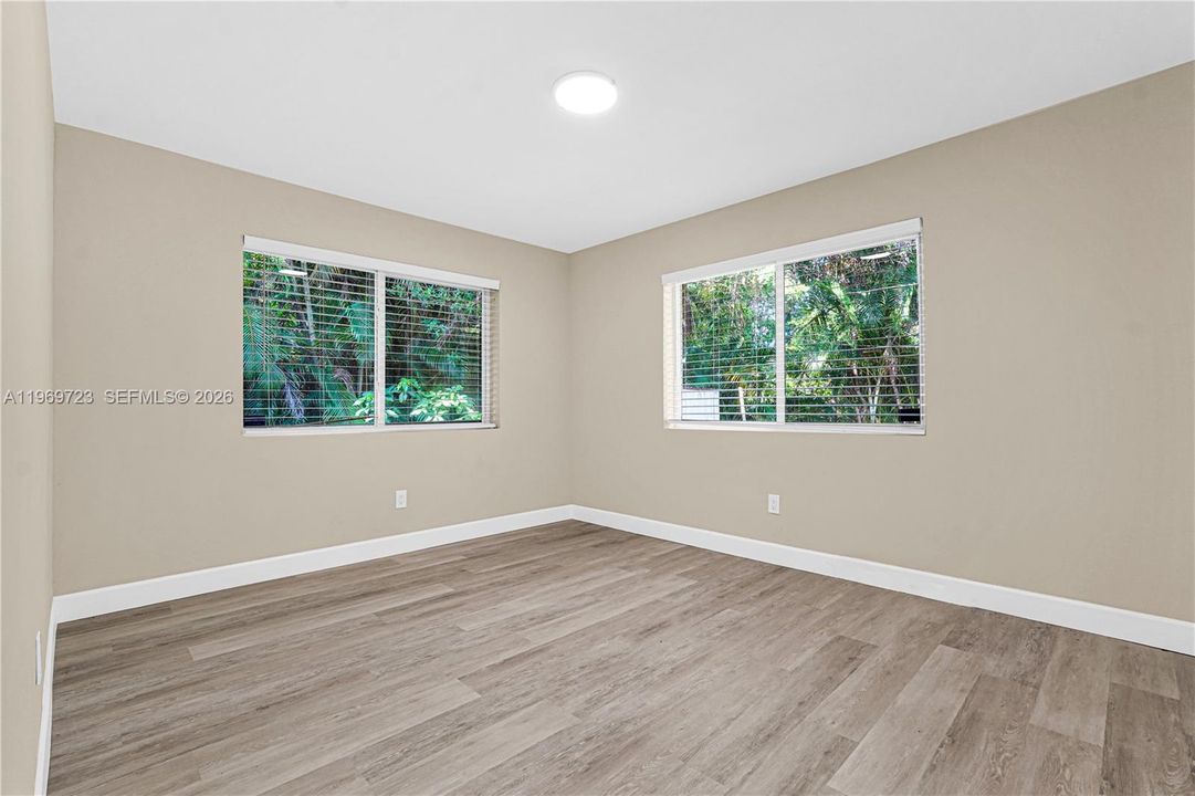 For Sale: $995,000 (0 beds, 0 baths, 1800 Square Feet)