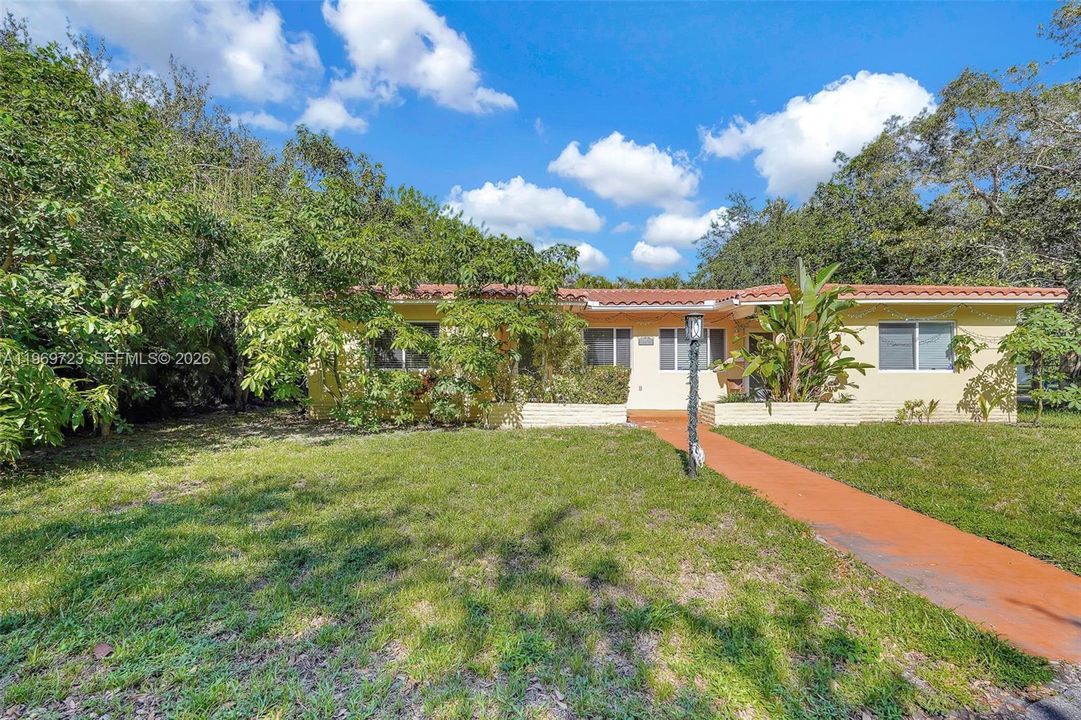 For Sale: $995,000 (0 beds, 0 baths, 1800 Square Feet)