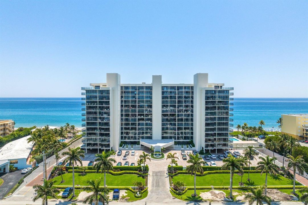 053-2727SouthOceanBoulevard-405-Highland