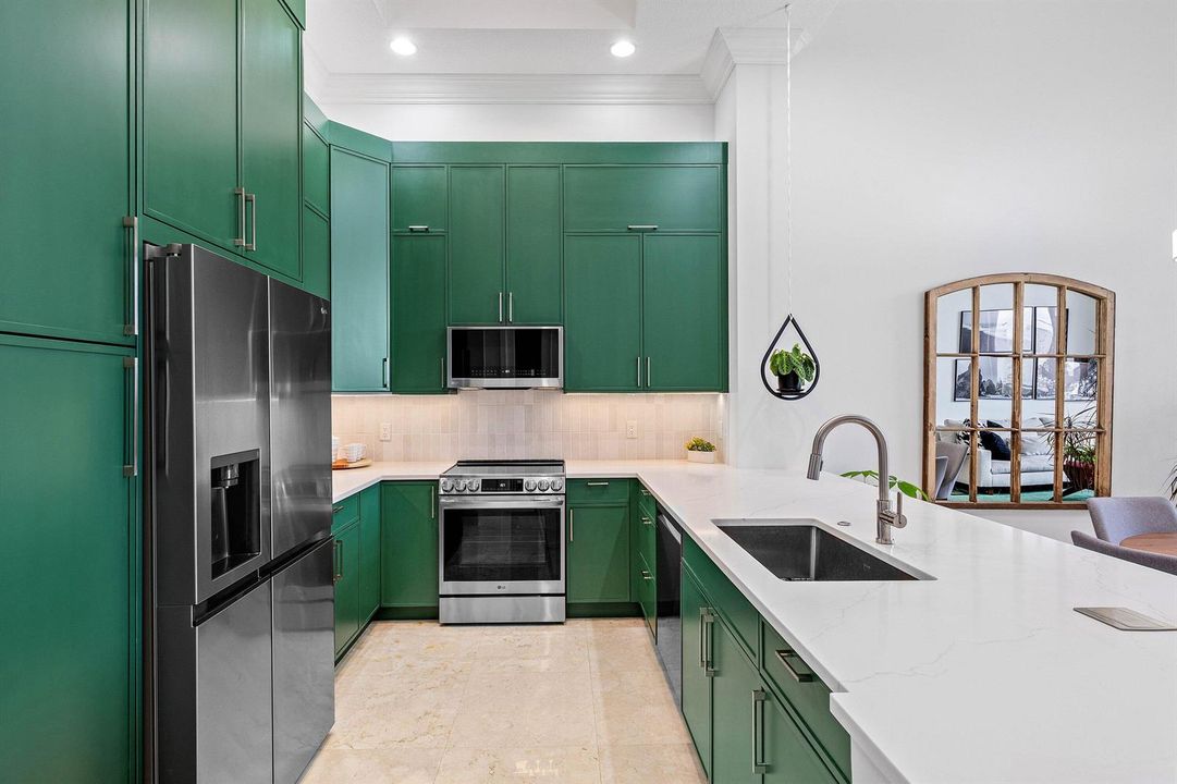 006-701SouthOliveAvenue-515-WestPalmBeac