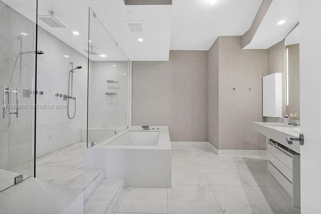 For Sale: $4,299,000 (4 beds, 4 baths, 3171 Square Feet)