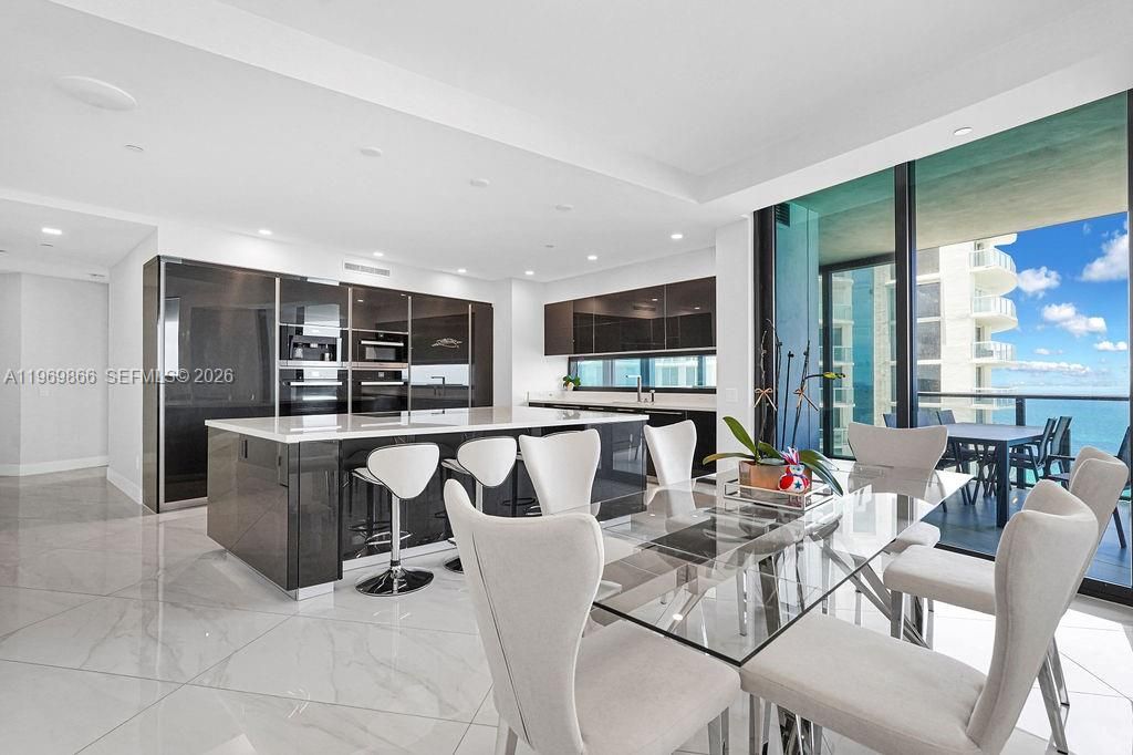 For Sale: $4,299,000 (4 beds, 4 baths, 3171 Square Feet)