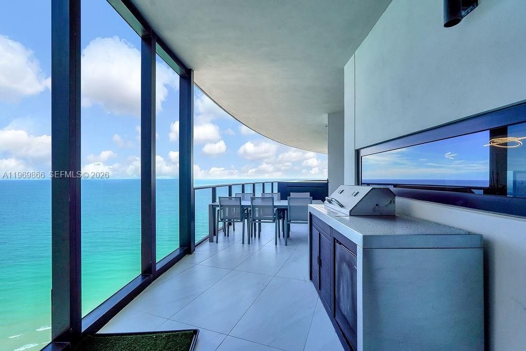 For Sale: $4,299,000 (4 beds, 4 baths, 3171 Square Feet)
