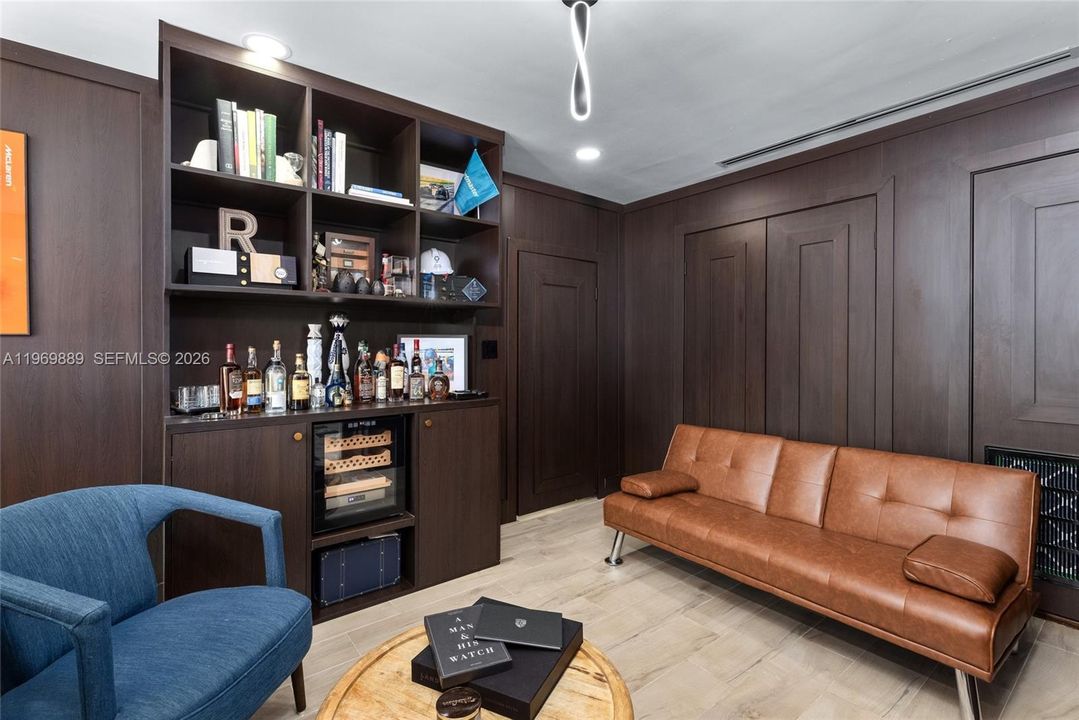 En Venta: $3,299,000 (4 camas, 3 baños, 3260 Pies cuadrados)