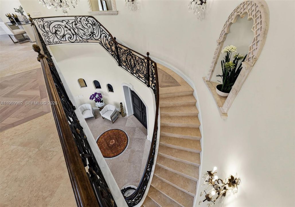 En Renta: $64,900 (6 camas, 7 baños, 8365 Pies cuadrados)