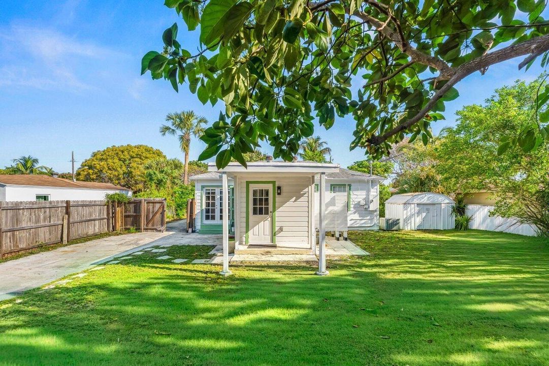 019-810FranklinRoad-WestPalmBeach-FL-334