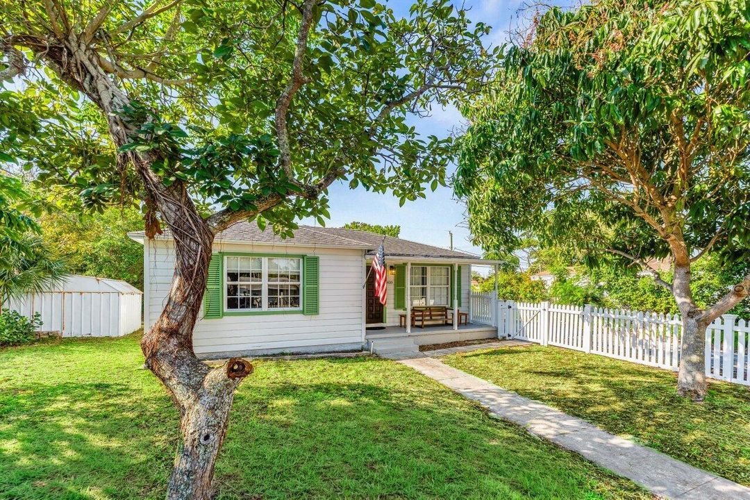 003-810FranklinRoad-WestPalmBeach-FL-334
