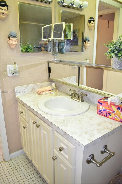 Guest Bathroom