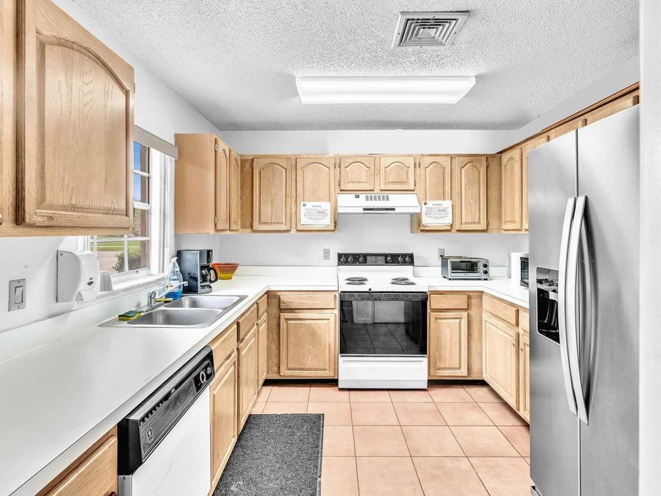 Clubhouse Kitchen