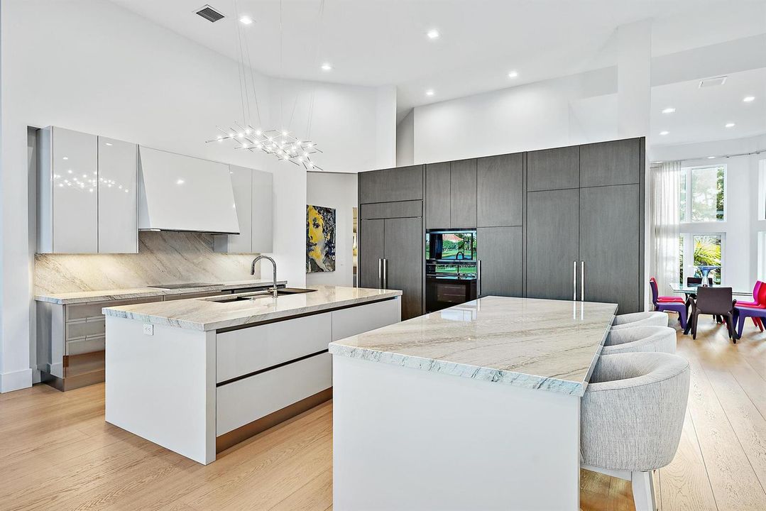 7638 Hawks Landing Drive