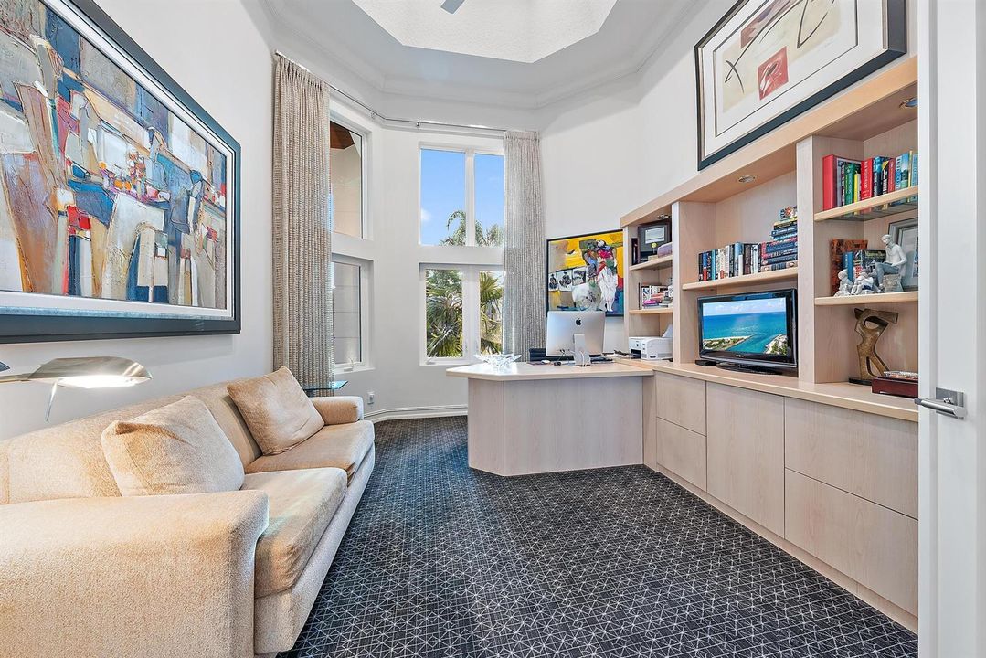 7638 Hawks Landing Drive