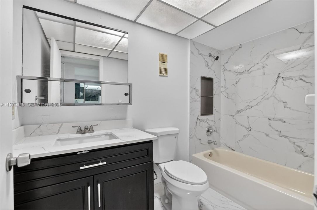 Common Bath