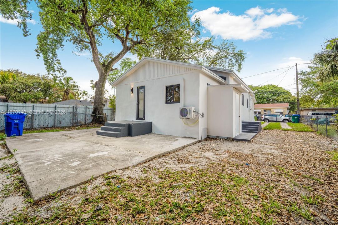 En Venta: $629,000 (3 camas, 2 baños, 1135 Pies cuadrados)