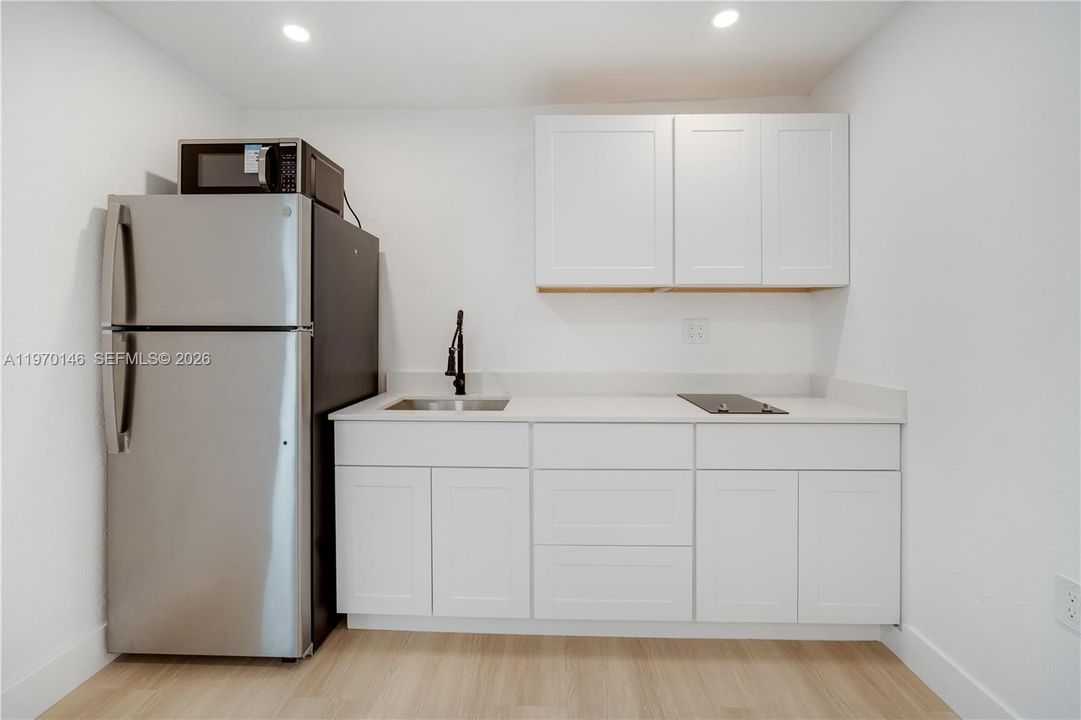 En Venta: $629,000 (3 camas, 2 baños, 1135 Pies cuadrados)