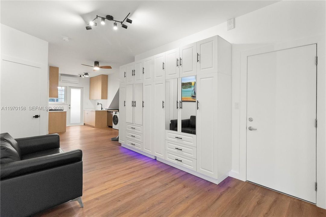 Activo con contrato: $560,000 (2 camas, 2 baños, 730 Pies cuadrados)