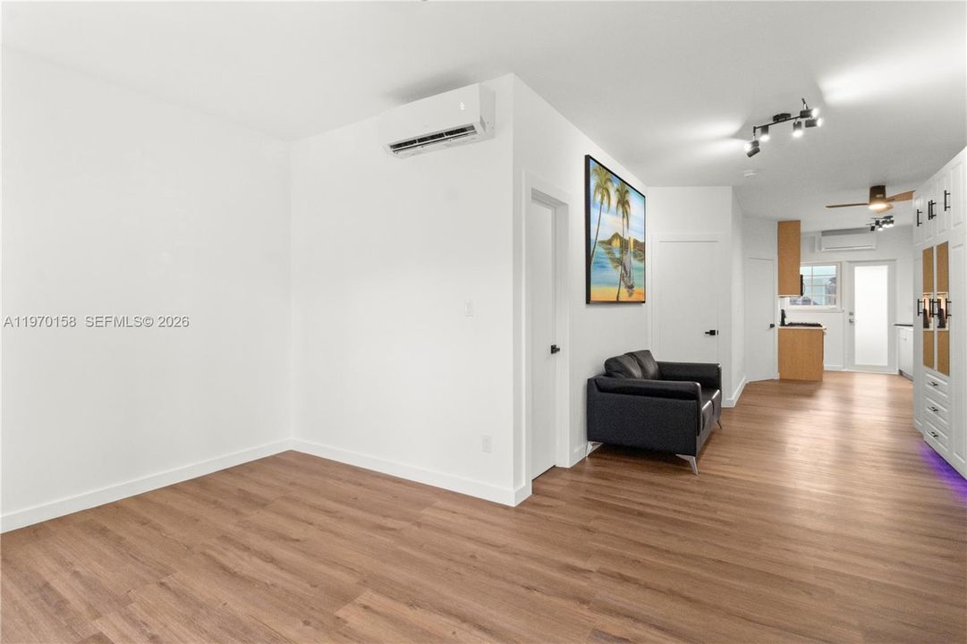 Activo con contrato: $560,000 (2 camas, 2 baños, 730 Pies cuadrados)