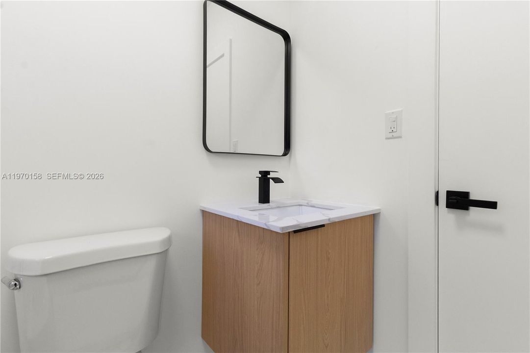 Activo con contrato: $560,000 (2 camas, 2 baños, 730 Pies cuadrados)